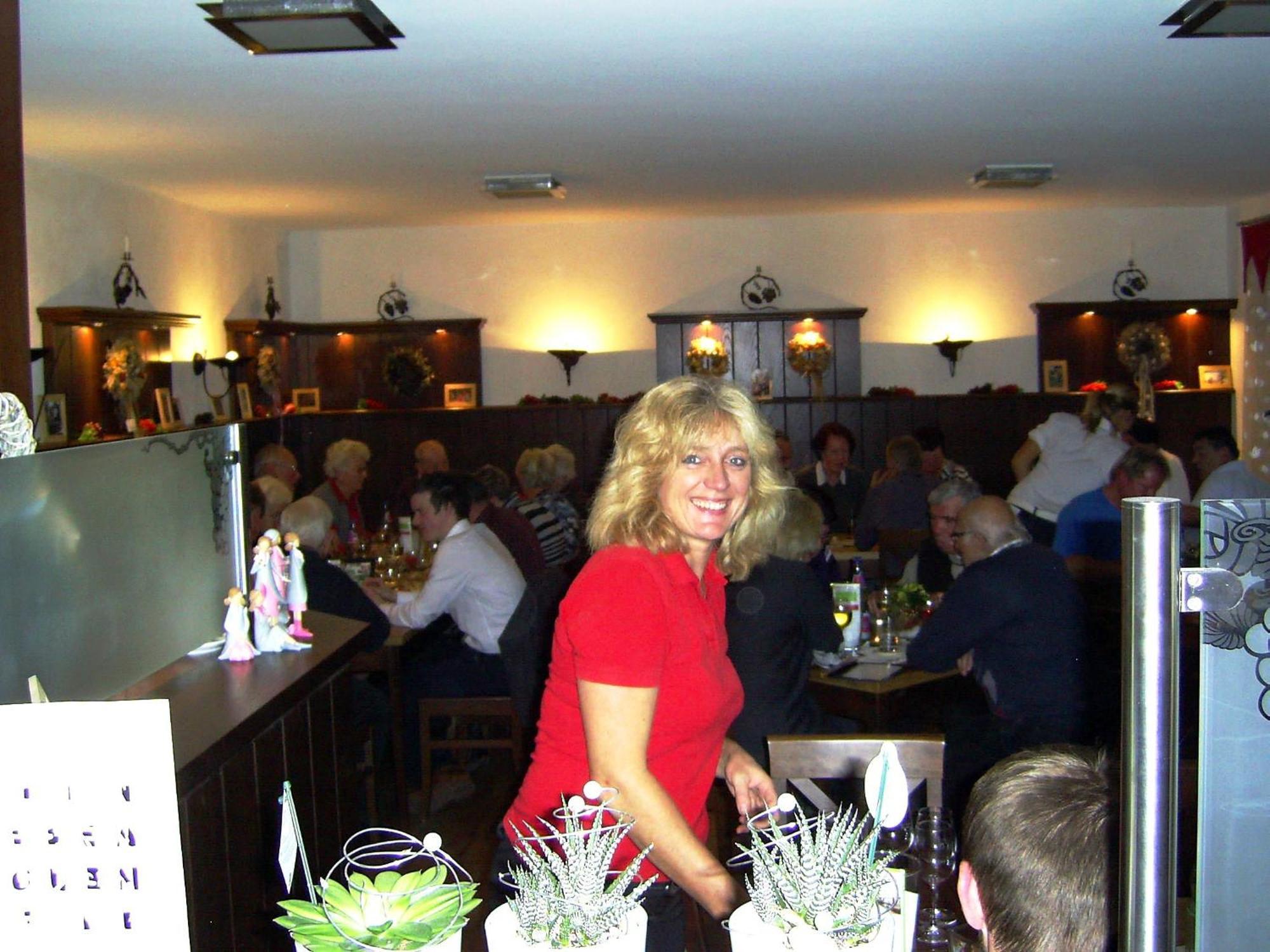 Hotel Wein-Traeume Thüngersheim Esterno foto