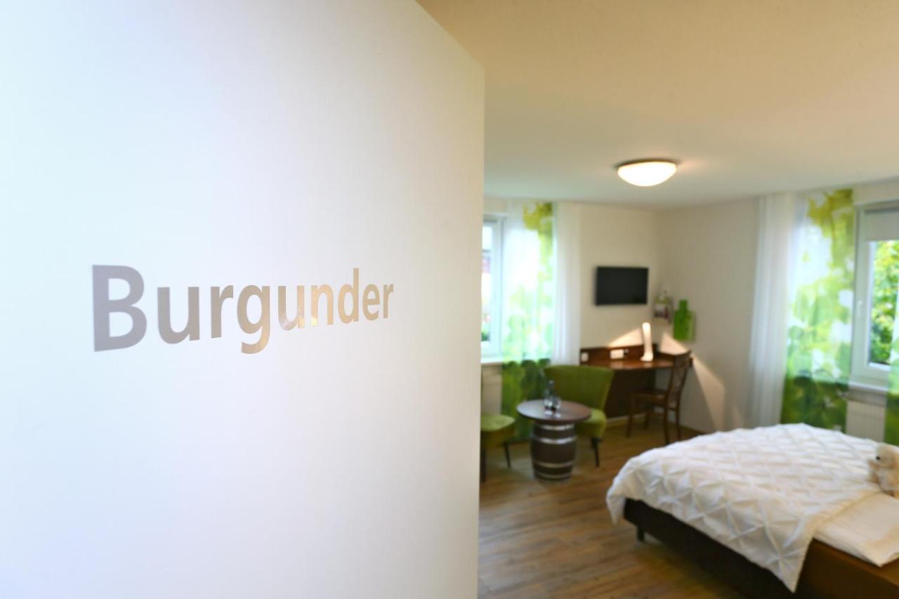 Hotel Wein-Traeume Thüngersheim Esterno foto
